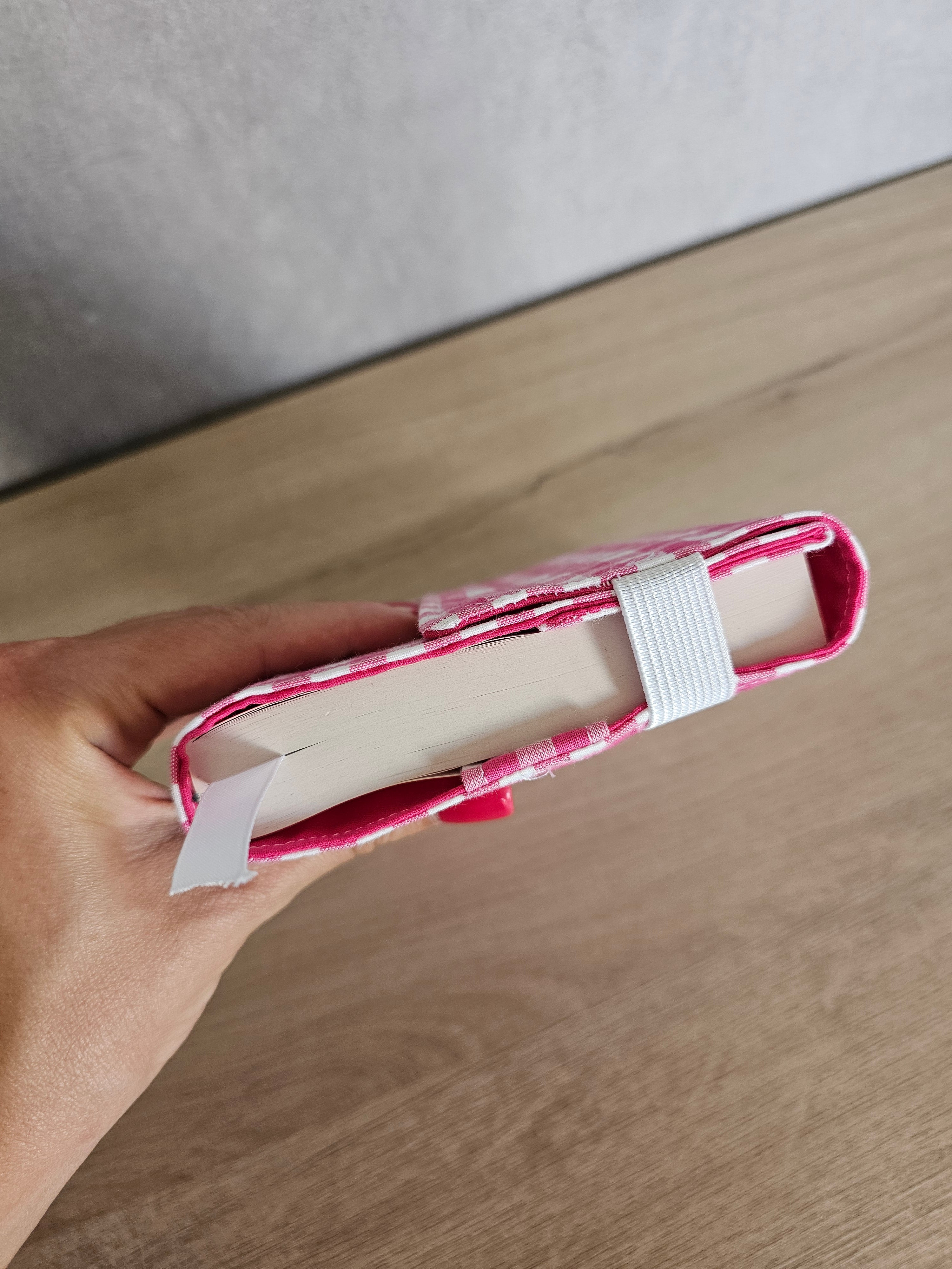Protège-livre de poche Caro rose