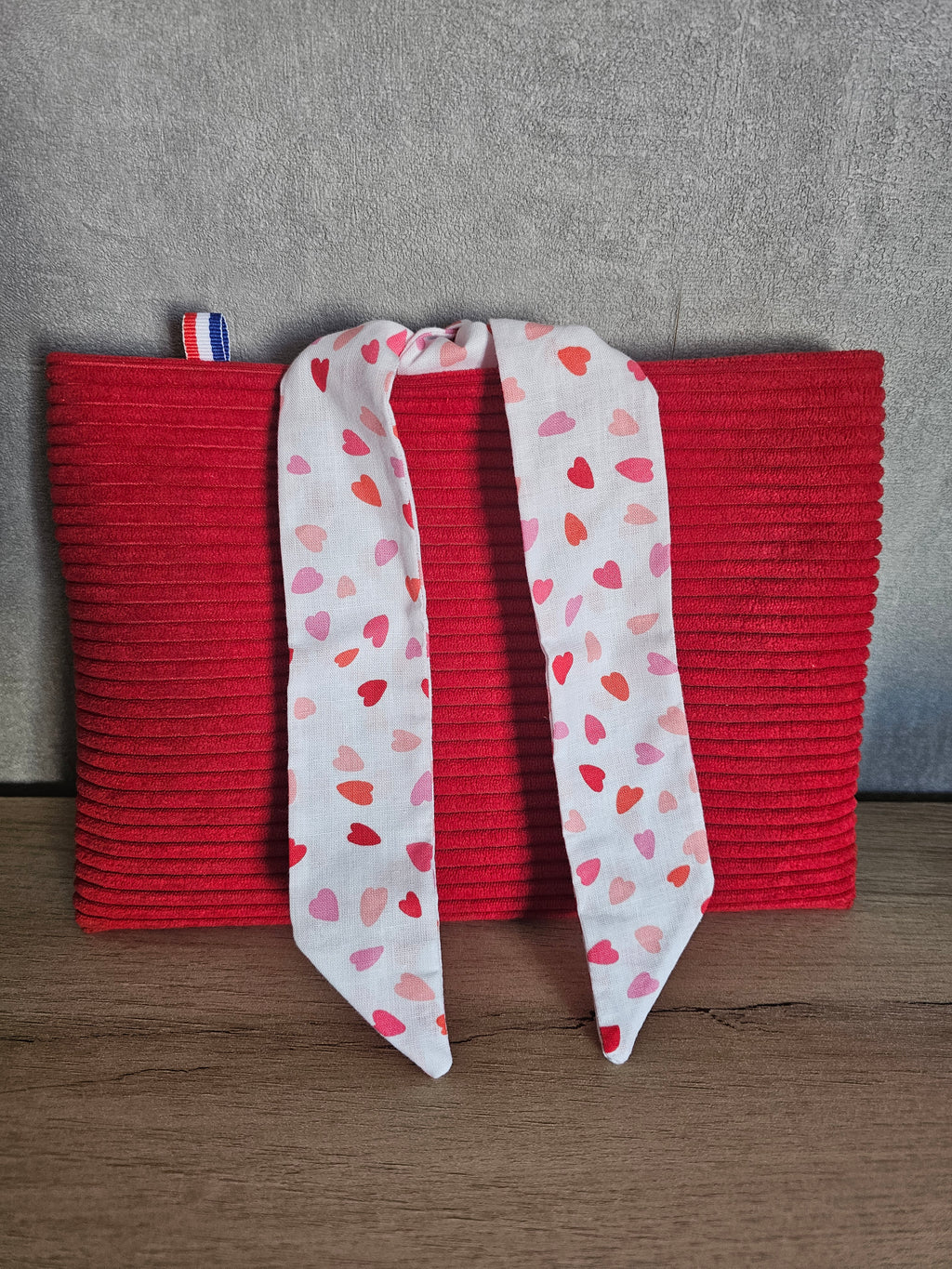Pochette à livre format poche en stock