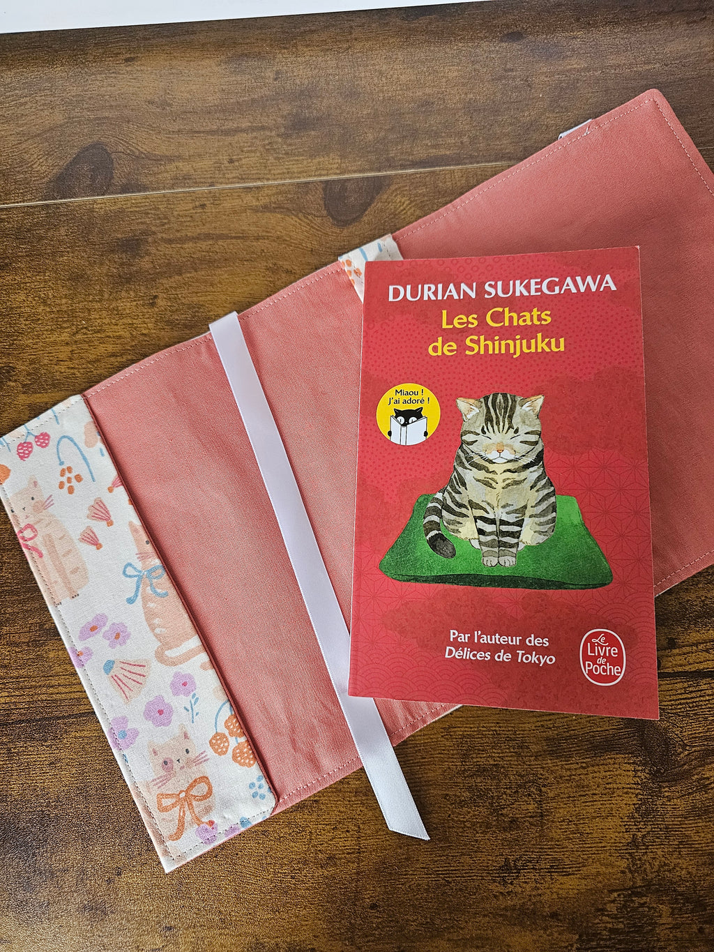Protège Livre de poche Chats Gourmands
