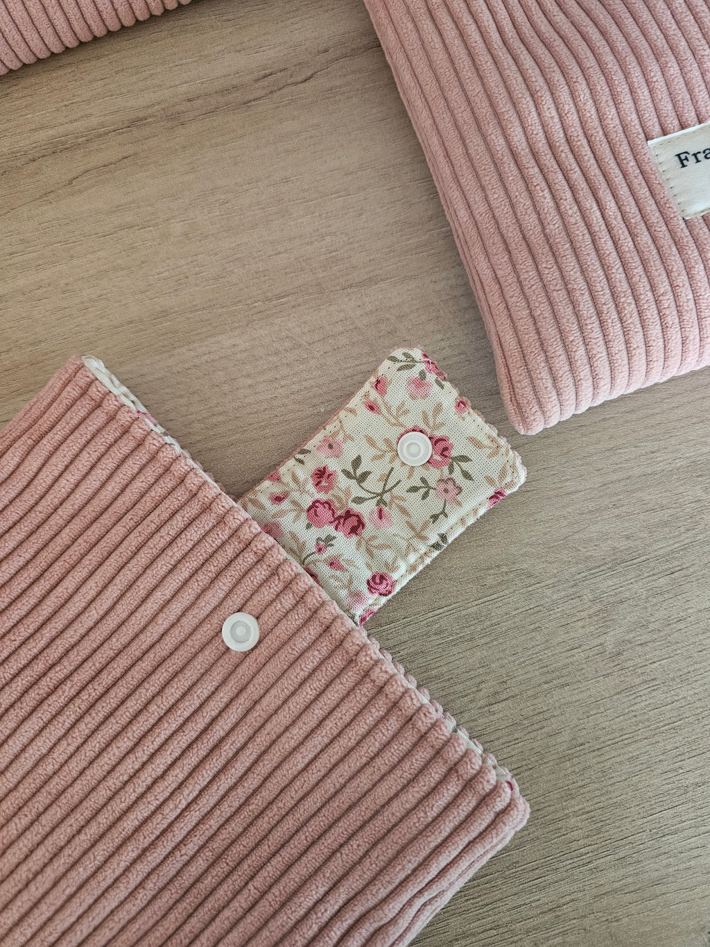 Pochette à livre Romane