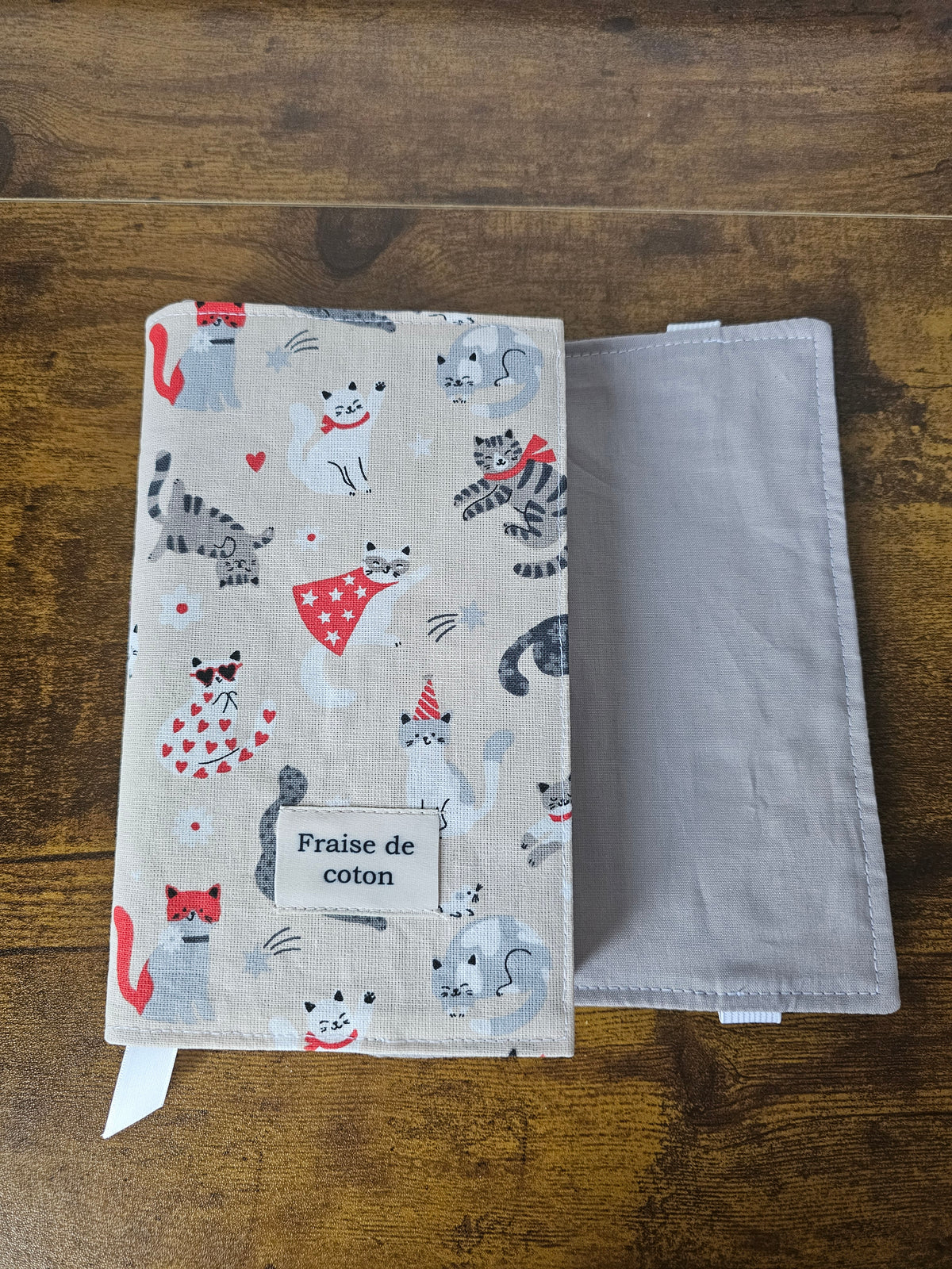 Protège Livre de poche Chats Farceurs