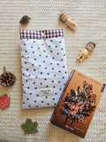 Pochette à livre Poche Petits coeurs chocolat