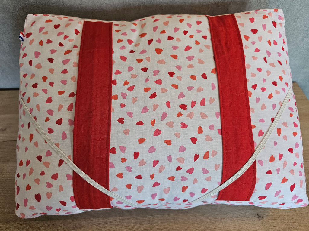 Coussin de lecture Petits coeurs