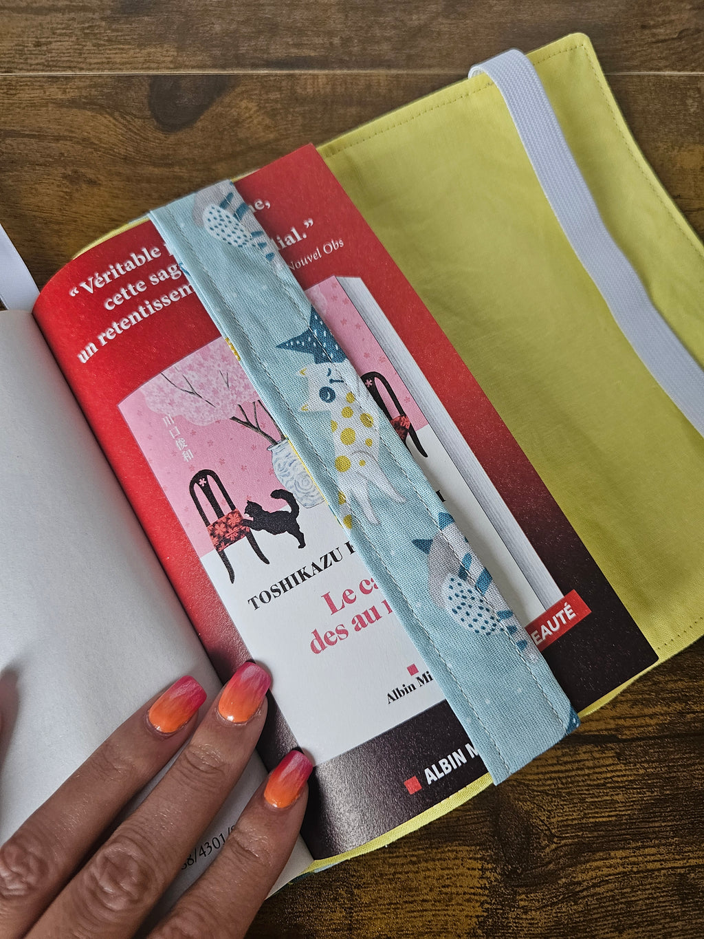 Protège Livre de poche Chats Rêveurs