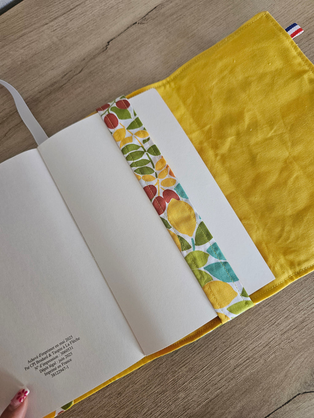 Protège-livre de poche Lola
