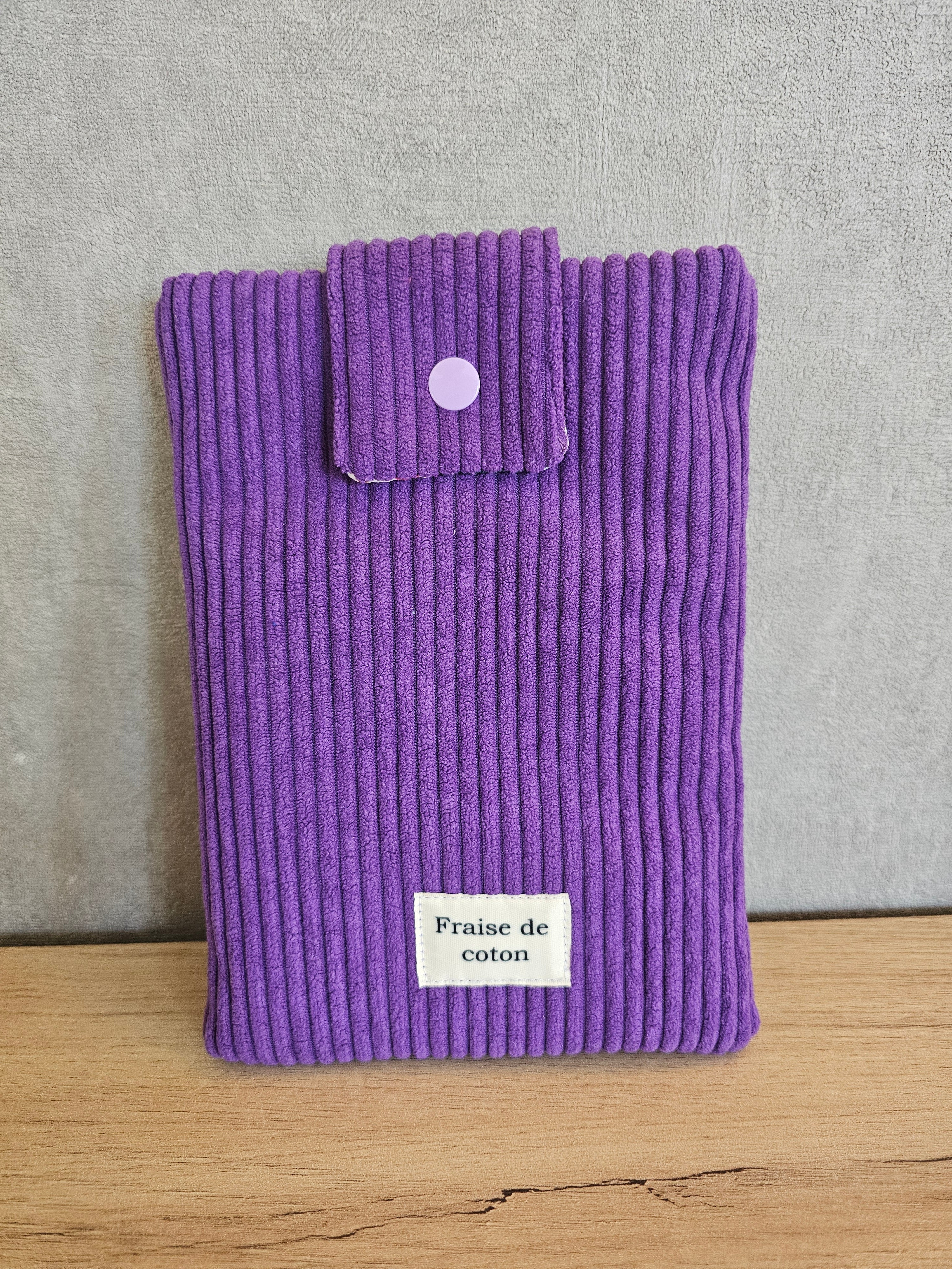 Pochette à liseuse Iris