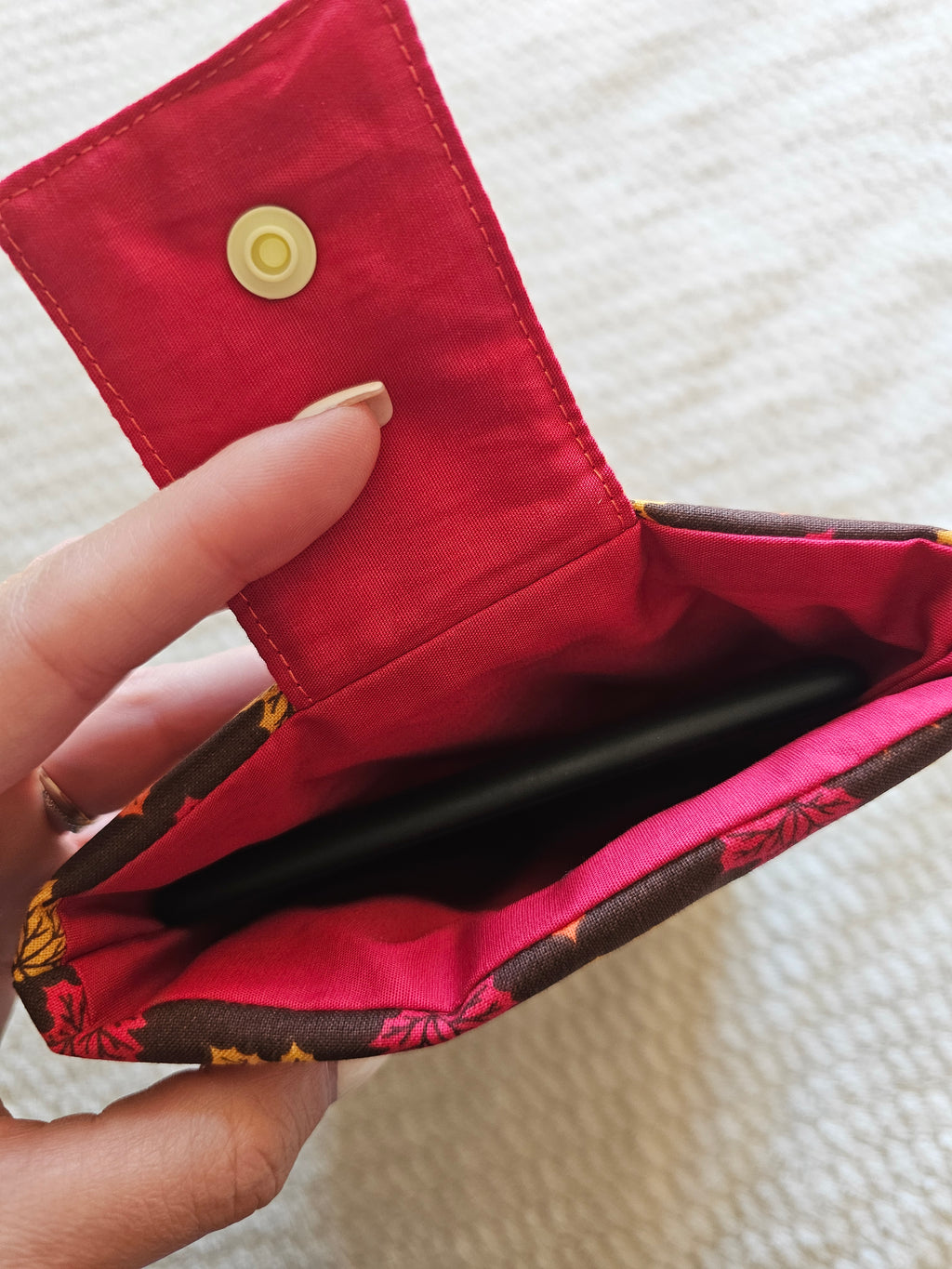 Pochette à liseuse Jolies Feuilles